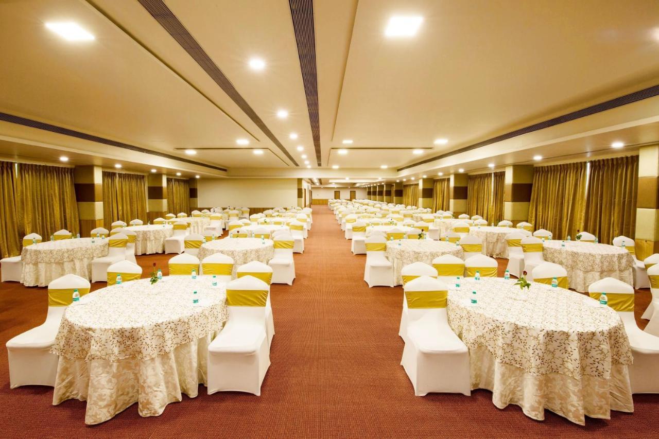 Hotel Central Park Manipal Dış mekan fotoğraf