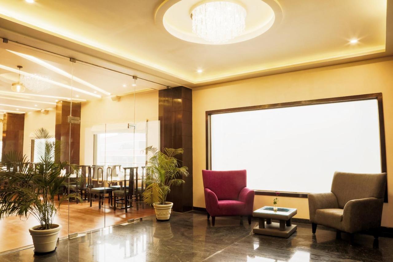 Hotel Central Park Manipal Dış mekan fotoğraf